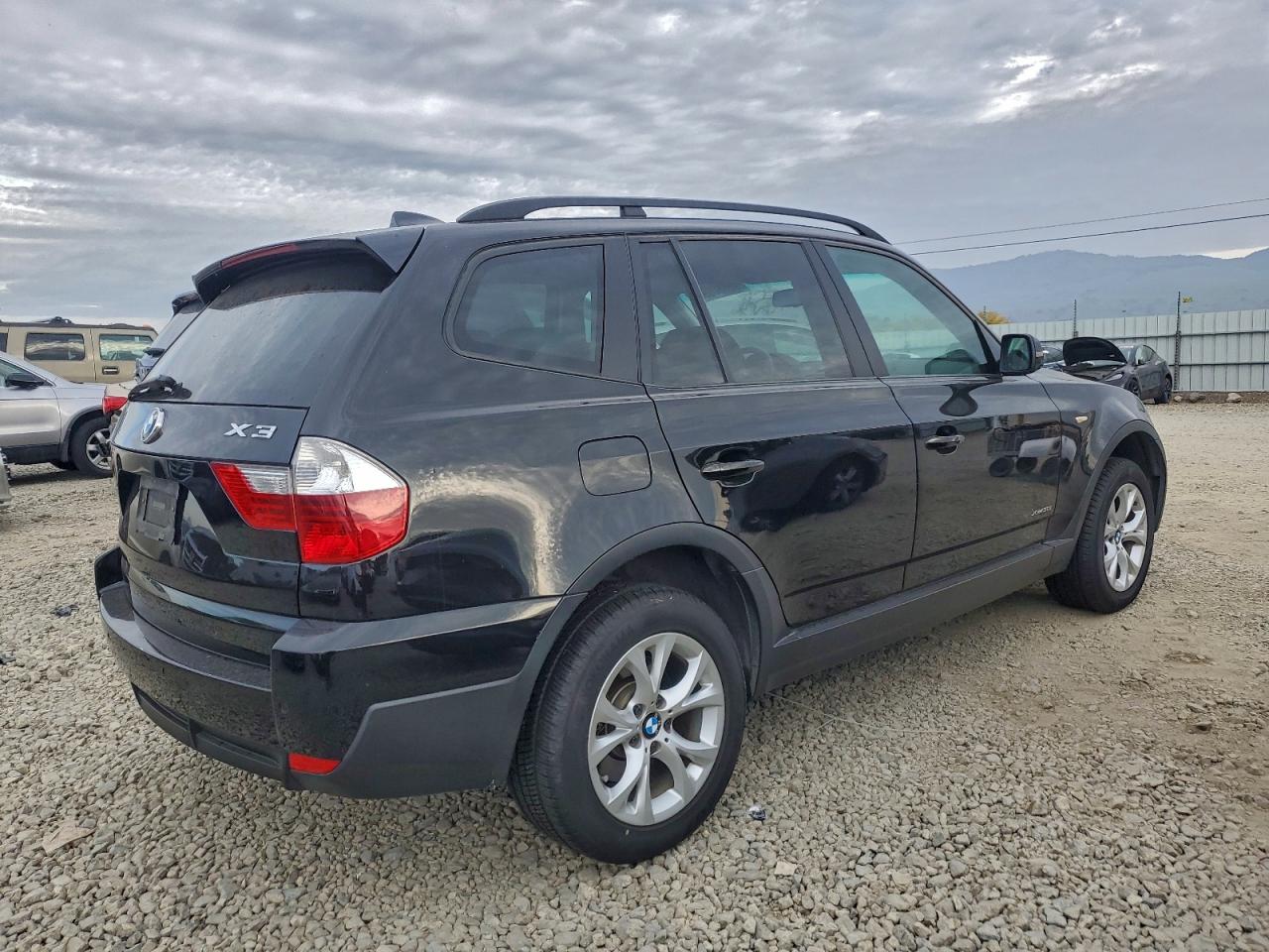 2009 BMW X3 XDRIVE30I photo 3