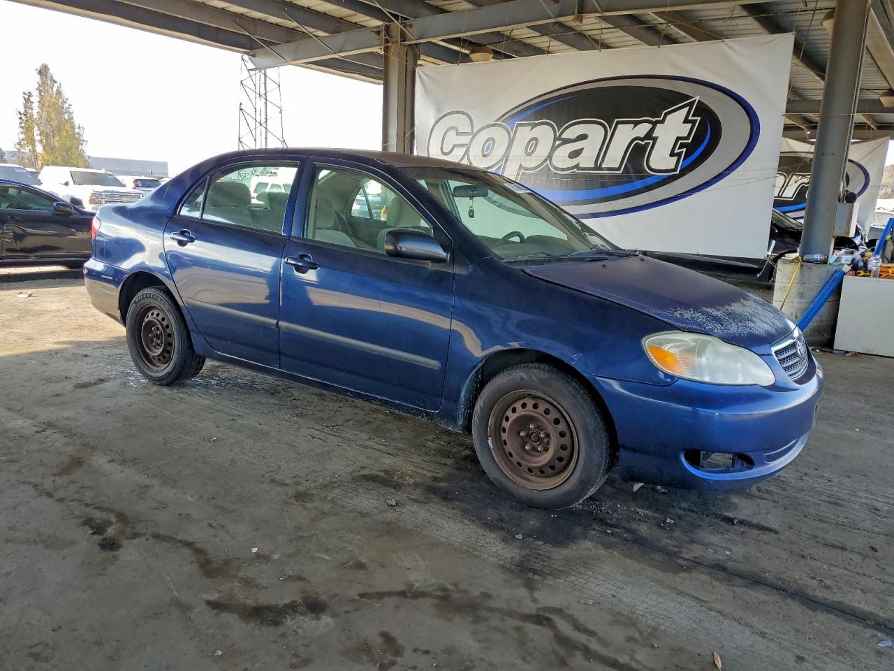 2005 TOYOTA COROLLA CE photo 4