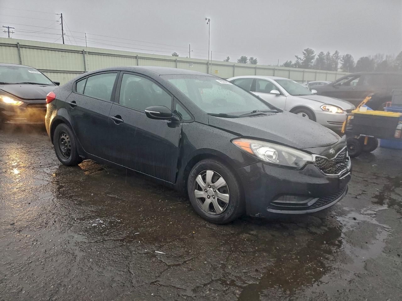 2015 KIA FORTE LX photo 4