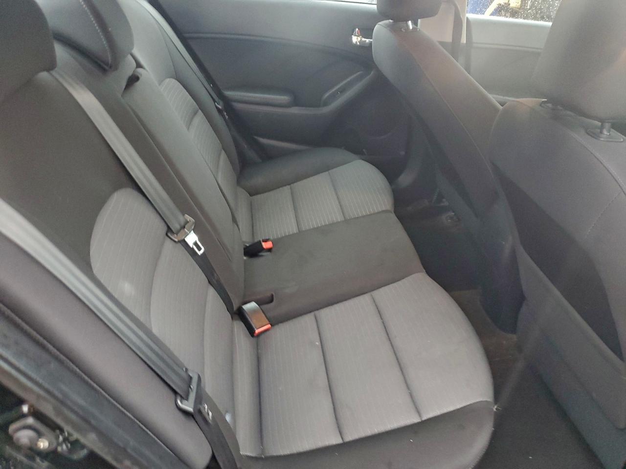2015 KIA FORTE LX photo 10