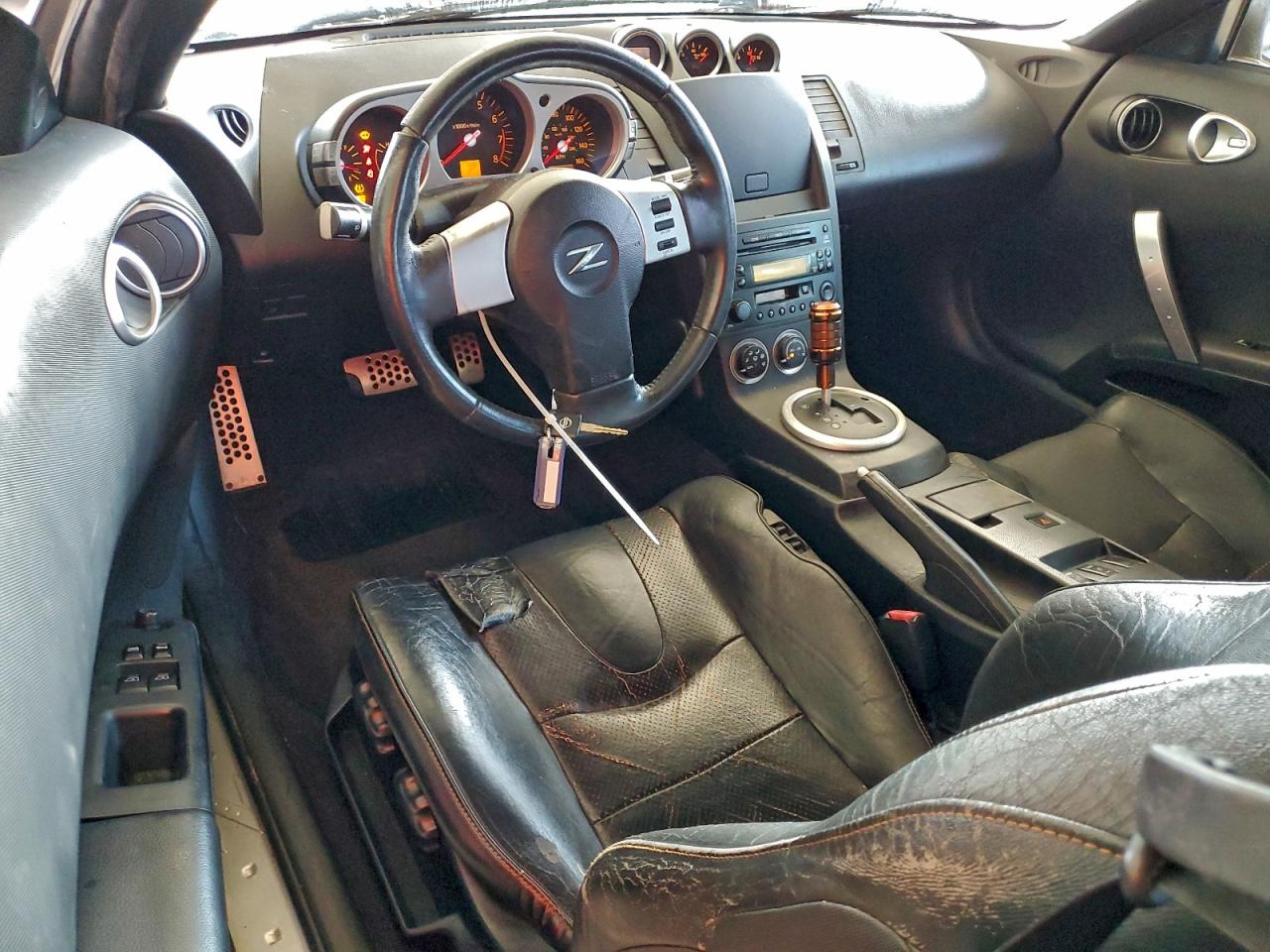 2005 NISSAN 350Z COUPE photo 8