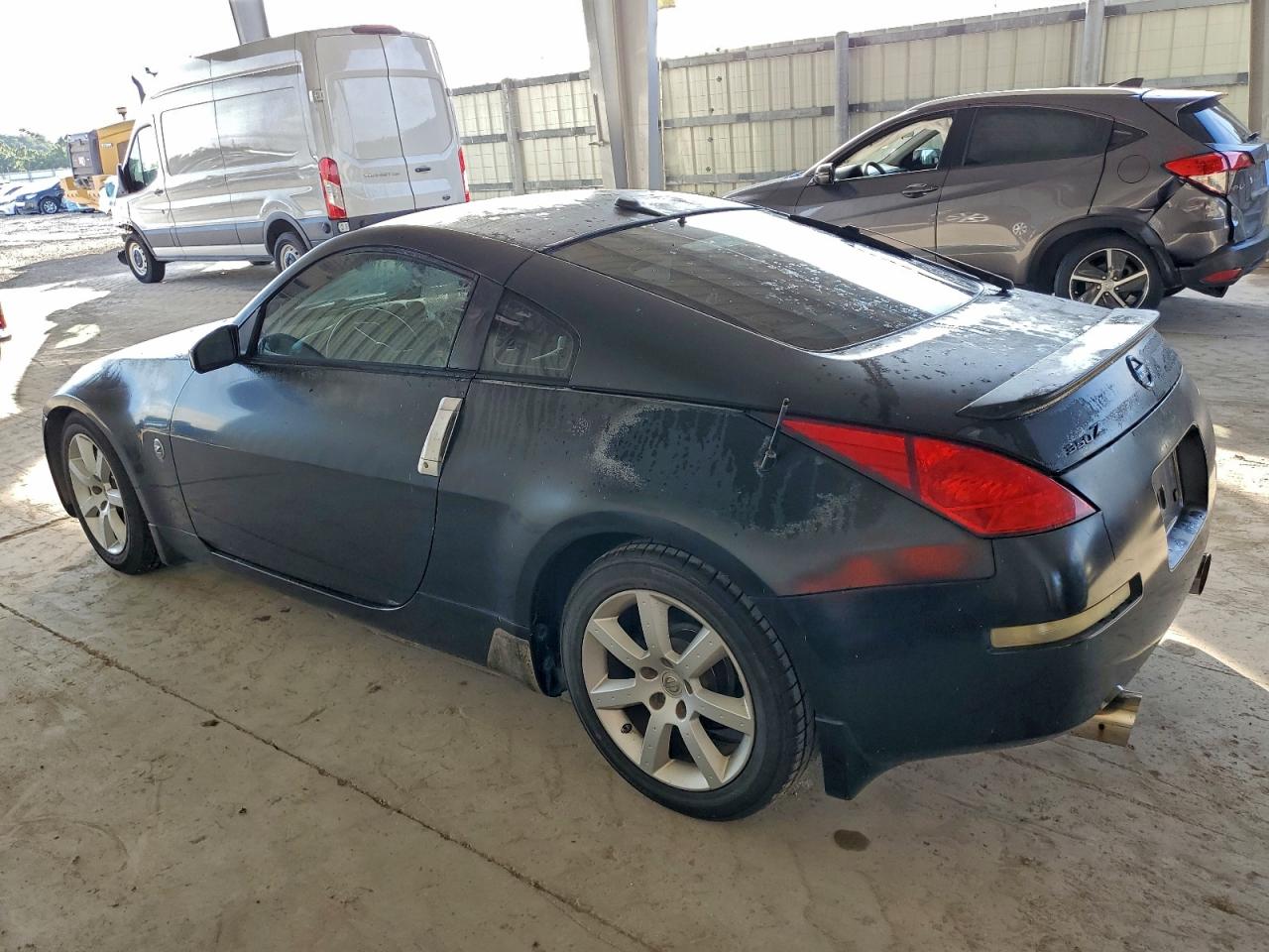 2005 NISSAN 350Z COUPE photo 2