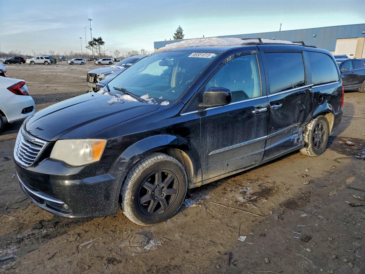 2011 CHRYSLER TOWN & COUNTRY