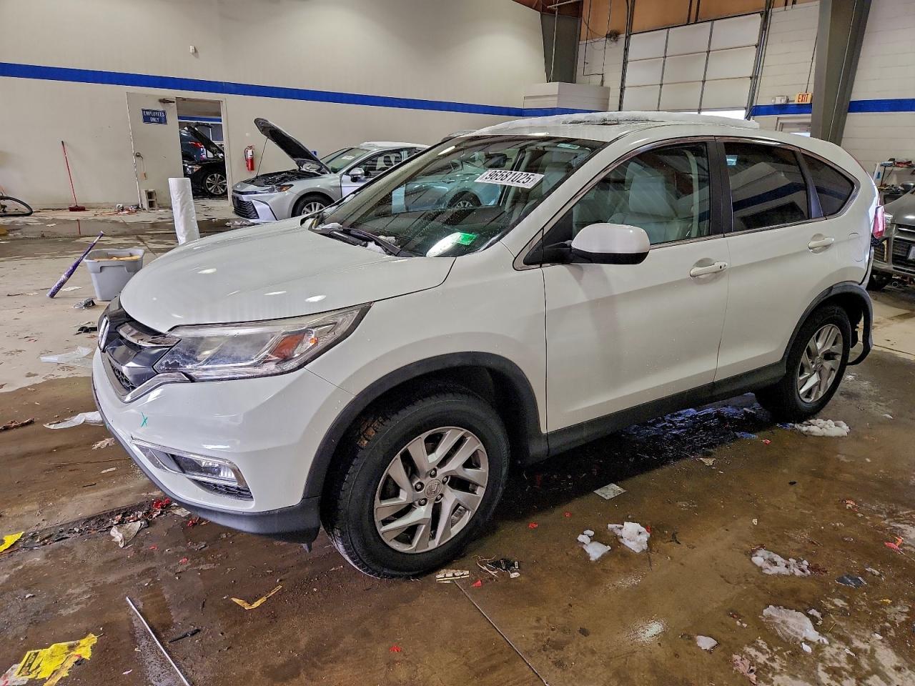 2015 HONDA CR-V EX — REAR END damage — photo 1