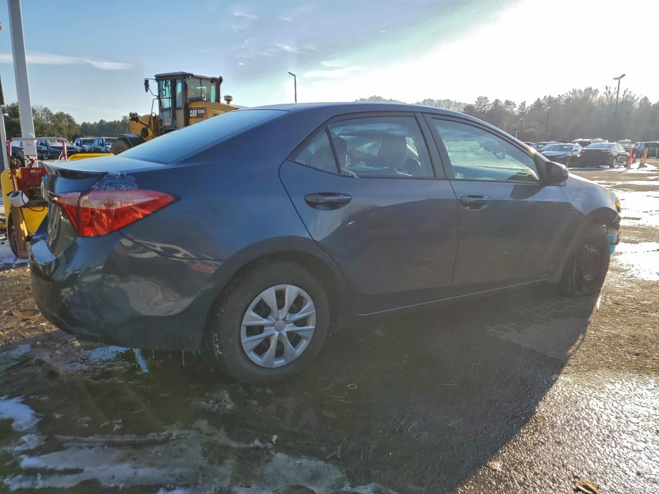 2019 TOYOTA COROLLA LE ECO photo 3