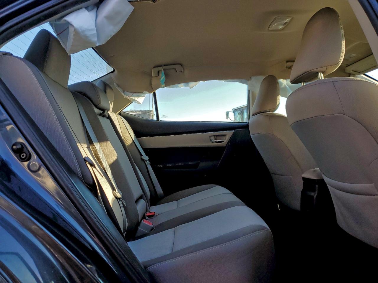 2019 TOYOTA COROLLA LE ECO photo 10