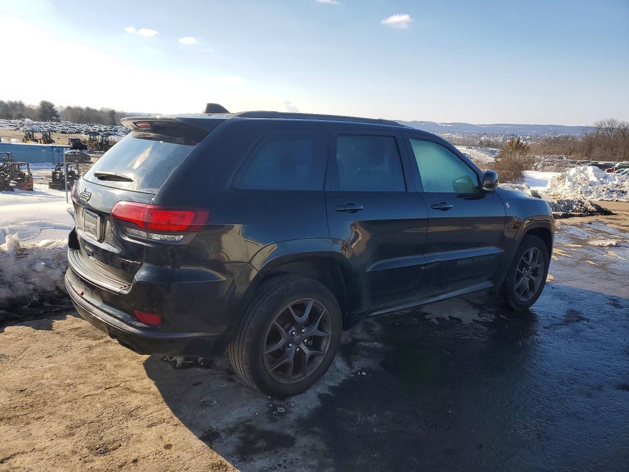2020 JEEP GRAND CHEROKEE LIMITED photo 3