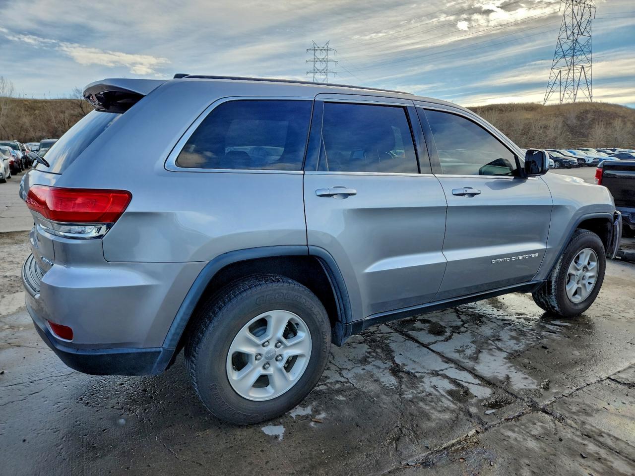 2014 JEEP GRAND CHEROKEE LAREDO photo 3