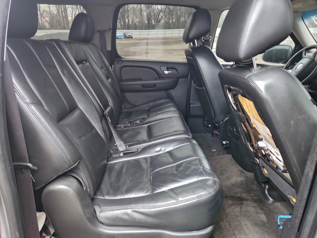 2013 GMC YUKON XL K1500 SLT photo 11