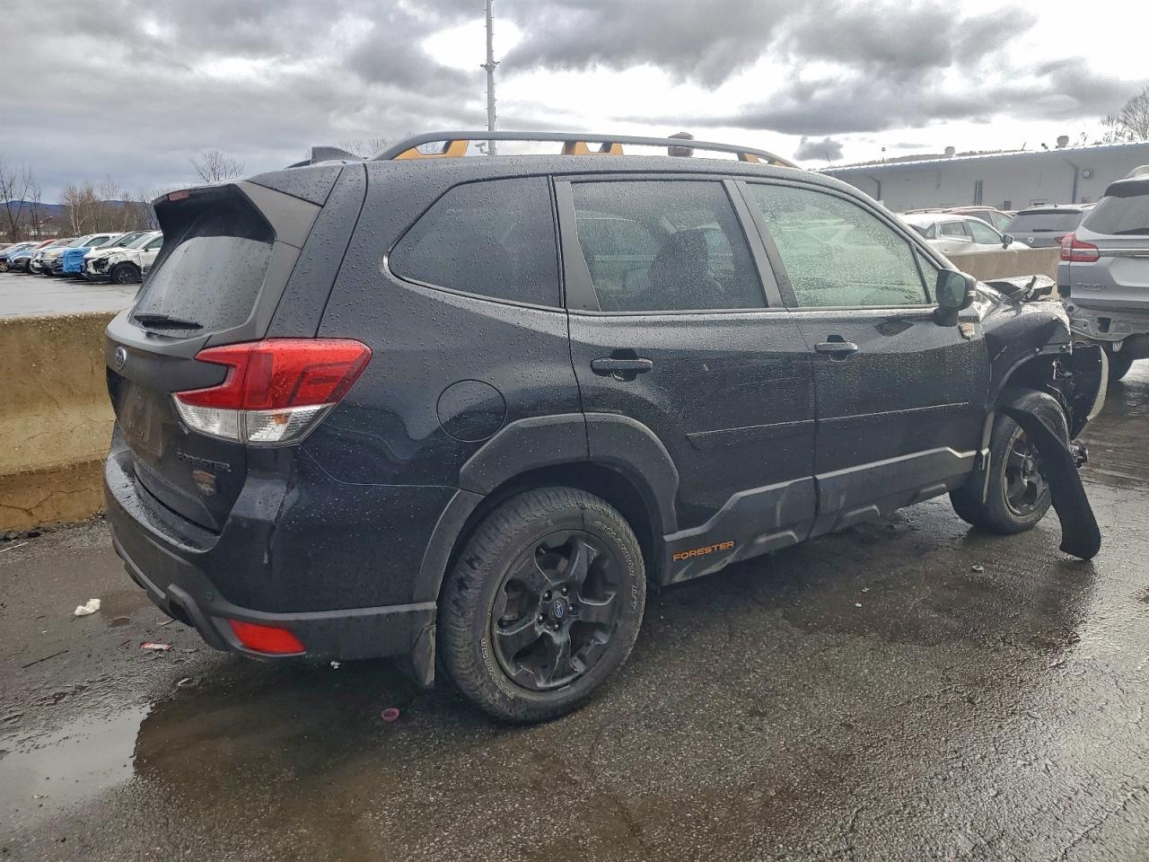 2022 SUBARU FORESTER WILDERNESS photo 3