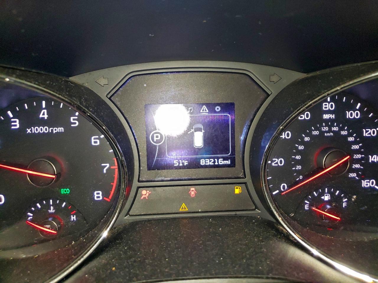 2017 KIA SEDONA LX photo 9