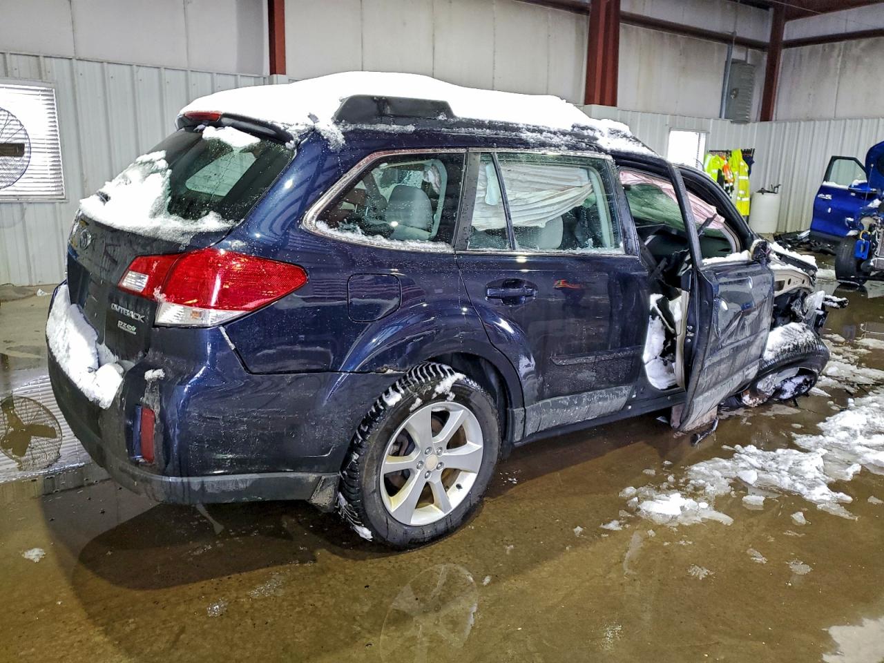 2014 SUBARU OUTBACK 2.5I photo 3