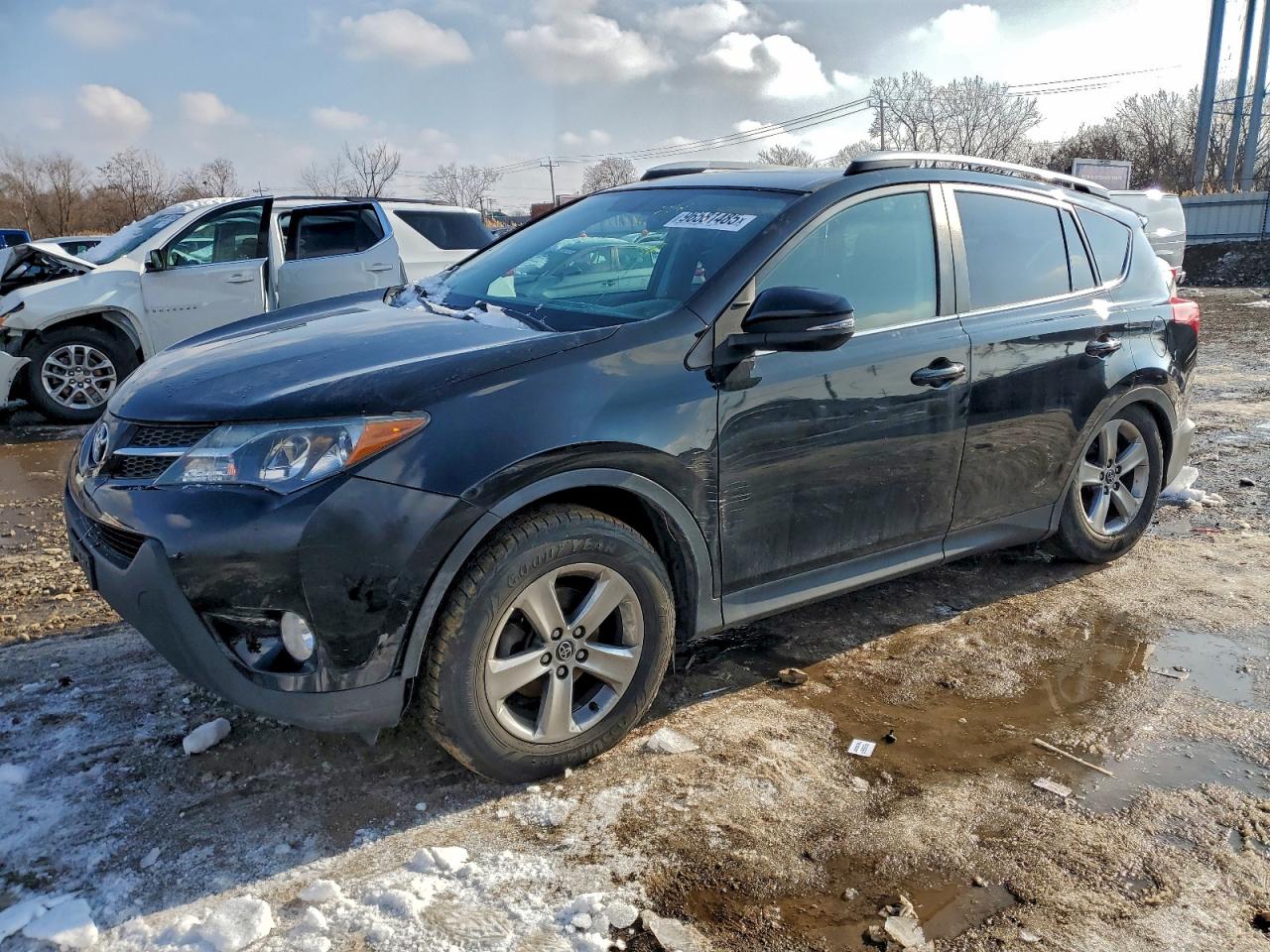 2015 TOYOTA RAV4
