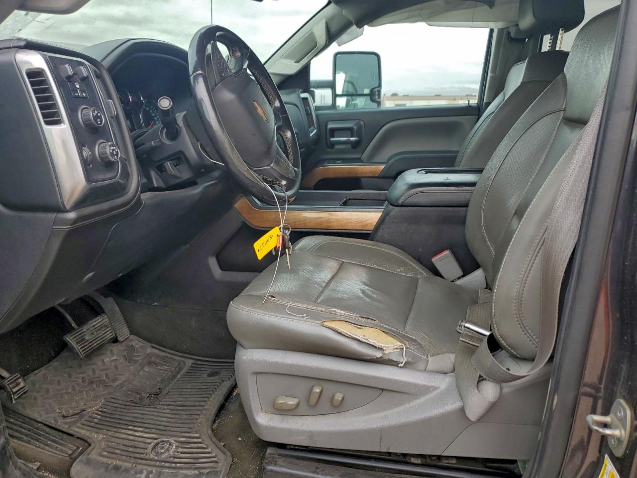 2016 CHEVROLET SILVERADO K2500 HEAVY DUTY LTZ photo 7