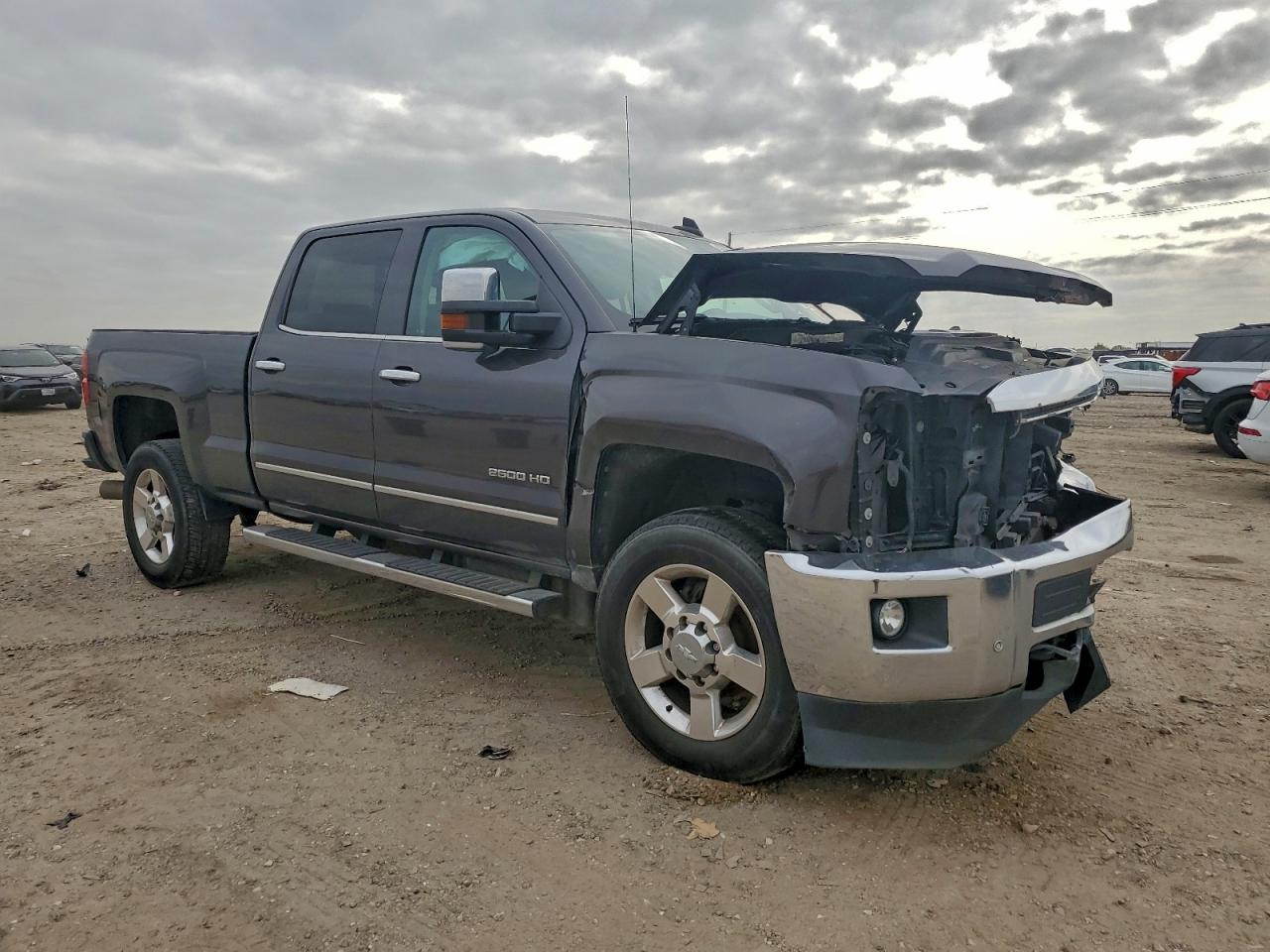 2016 CHEVROLET SILVERADO K2500 HEAVY DUTY LTZ photo 4