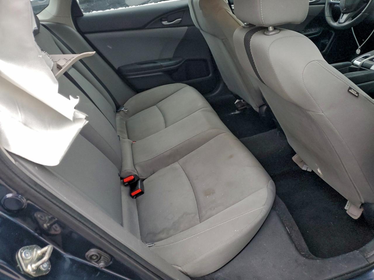 2017 HONDA CIVIC LX photo 19