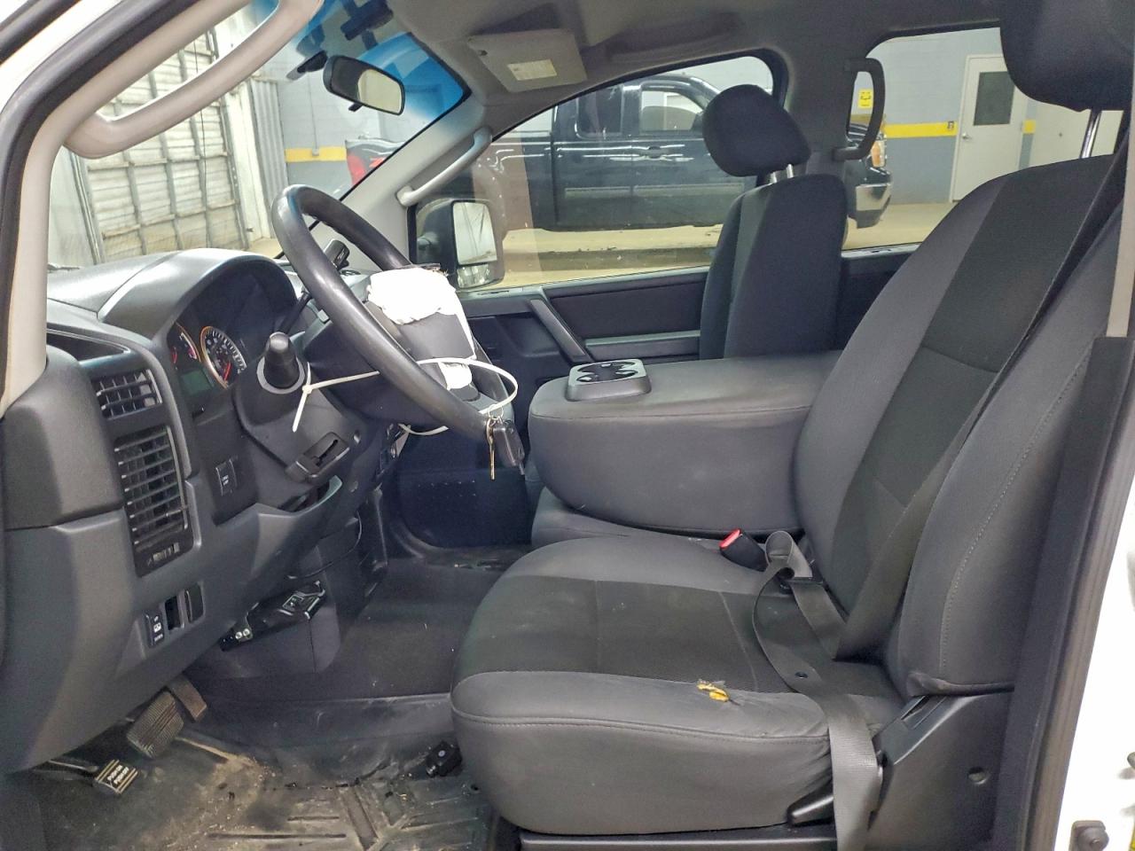 2009 NISSAN TITAN XE photo 7