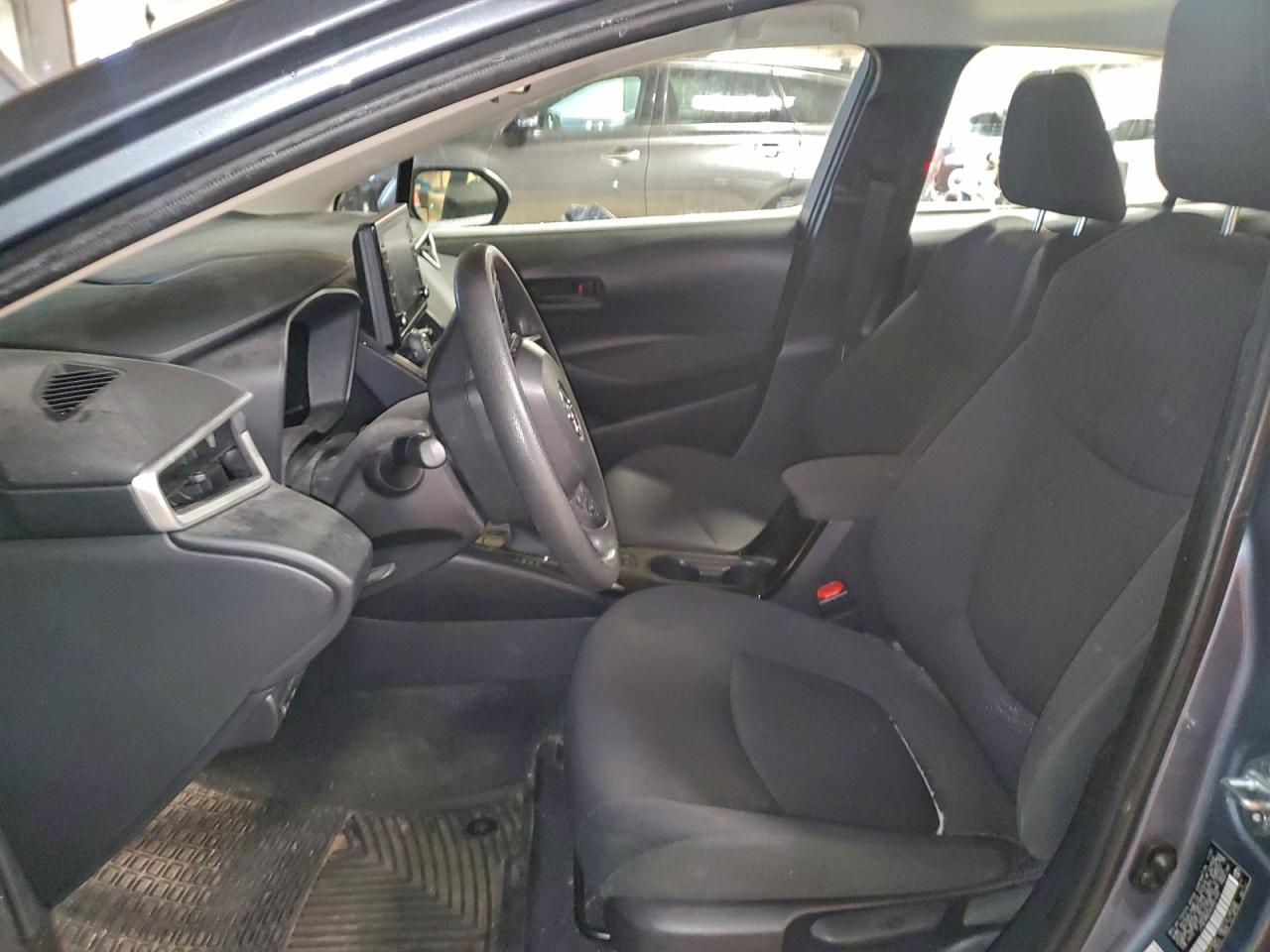 2022 TOYOTA COROLLA LE photo 7