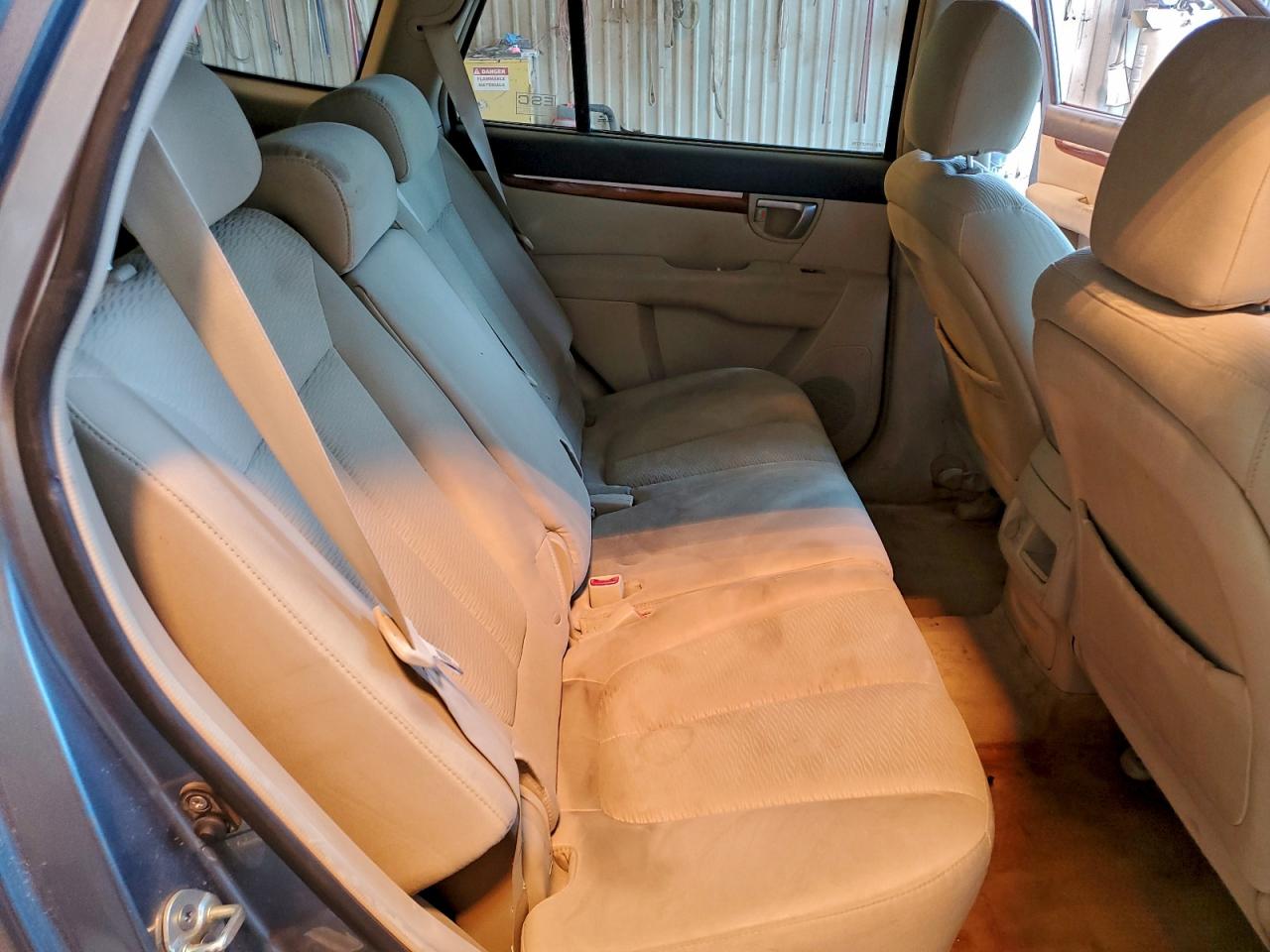 2009 HYUNDAI SANTA FE GLS photo 11