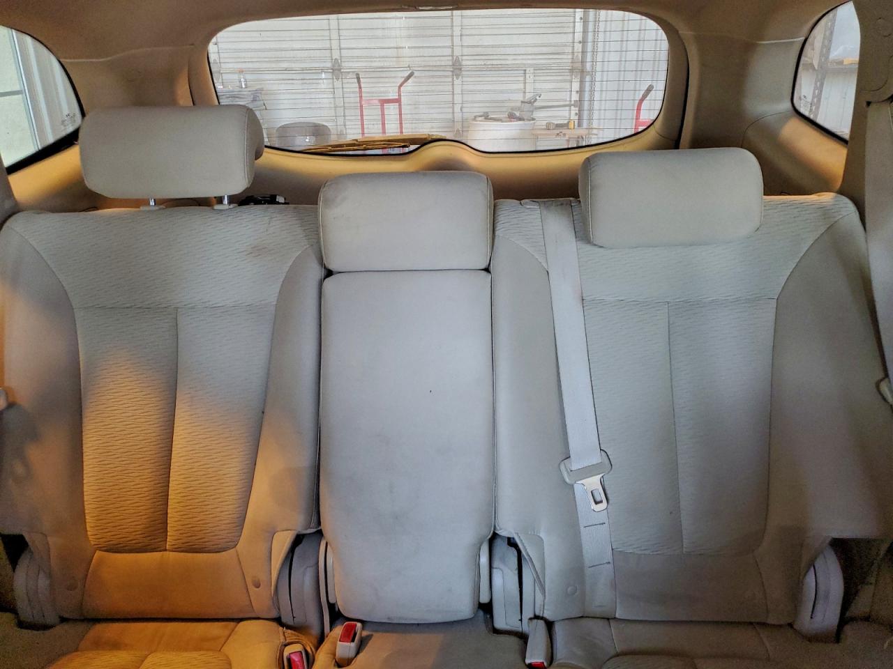 2009 HYUNDAI SANTA FE GLS photo 10