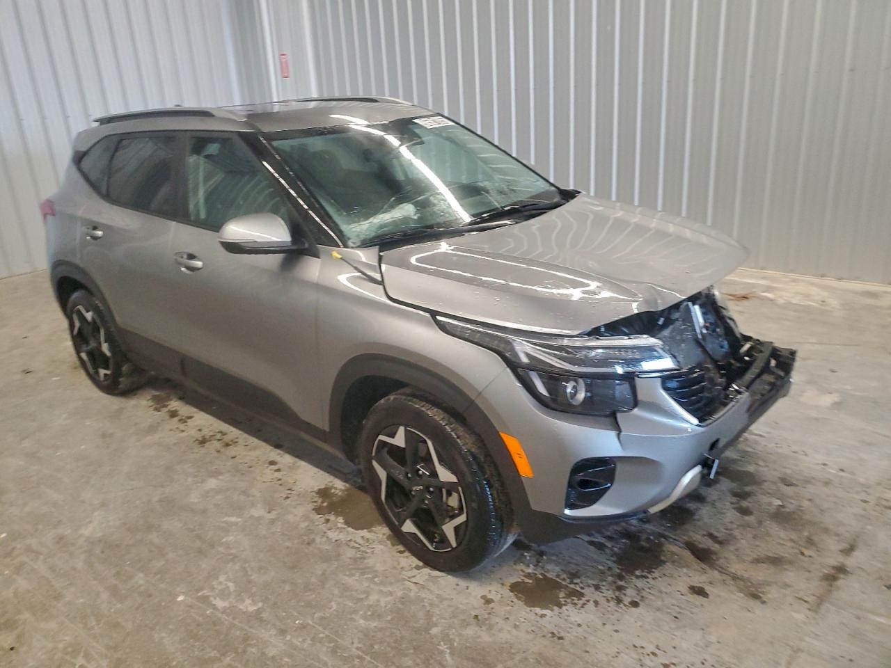 2025 KIA SELTOS S photo 4