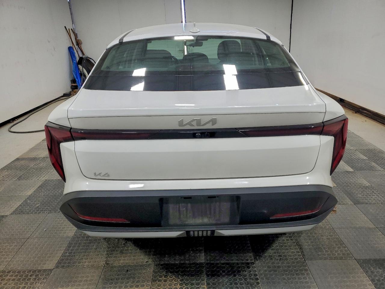 2025 KIA K4 LX photo 6