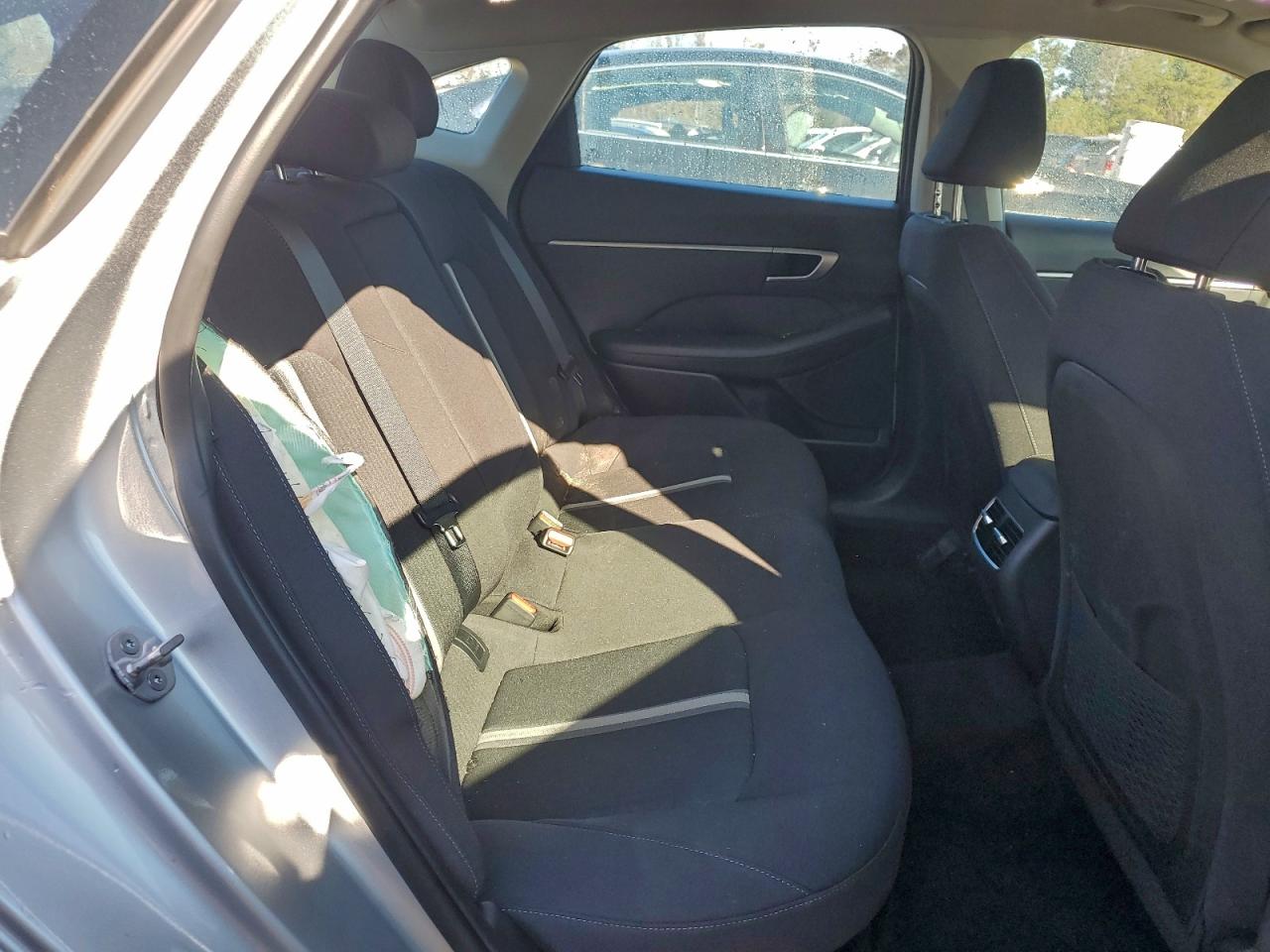 2024 HYUNDAI SONATA HYBRID photo 10