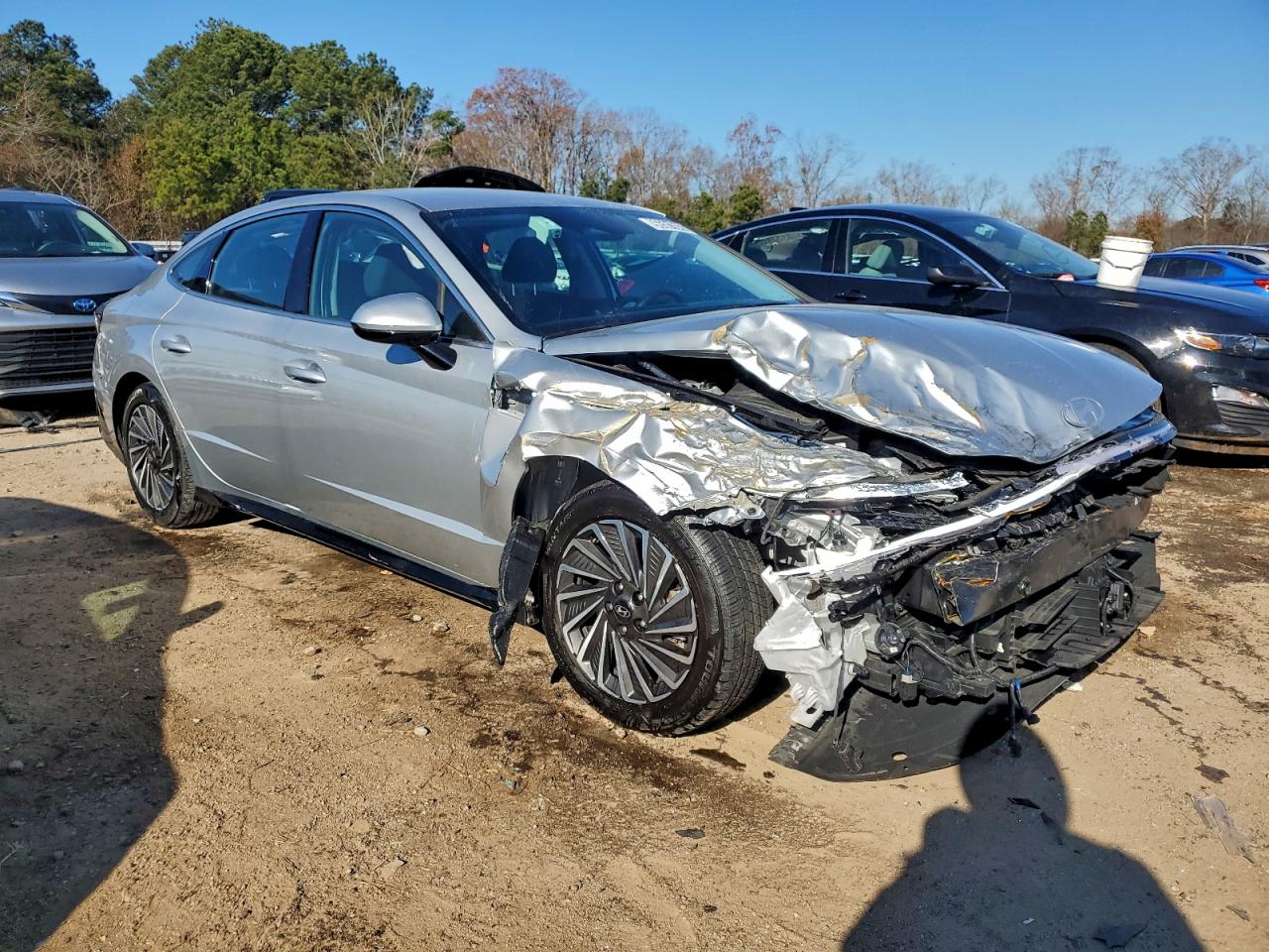 2024 HYUNDAI SONATA HYBRID photo 4