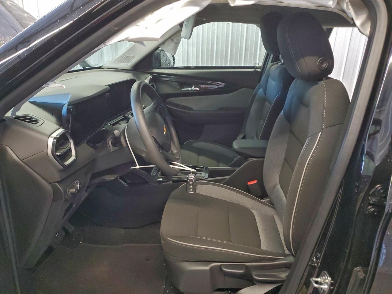 2025 CHEVROLET TRAILBLAZER LT photo 7