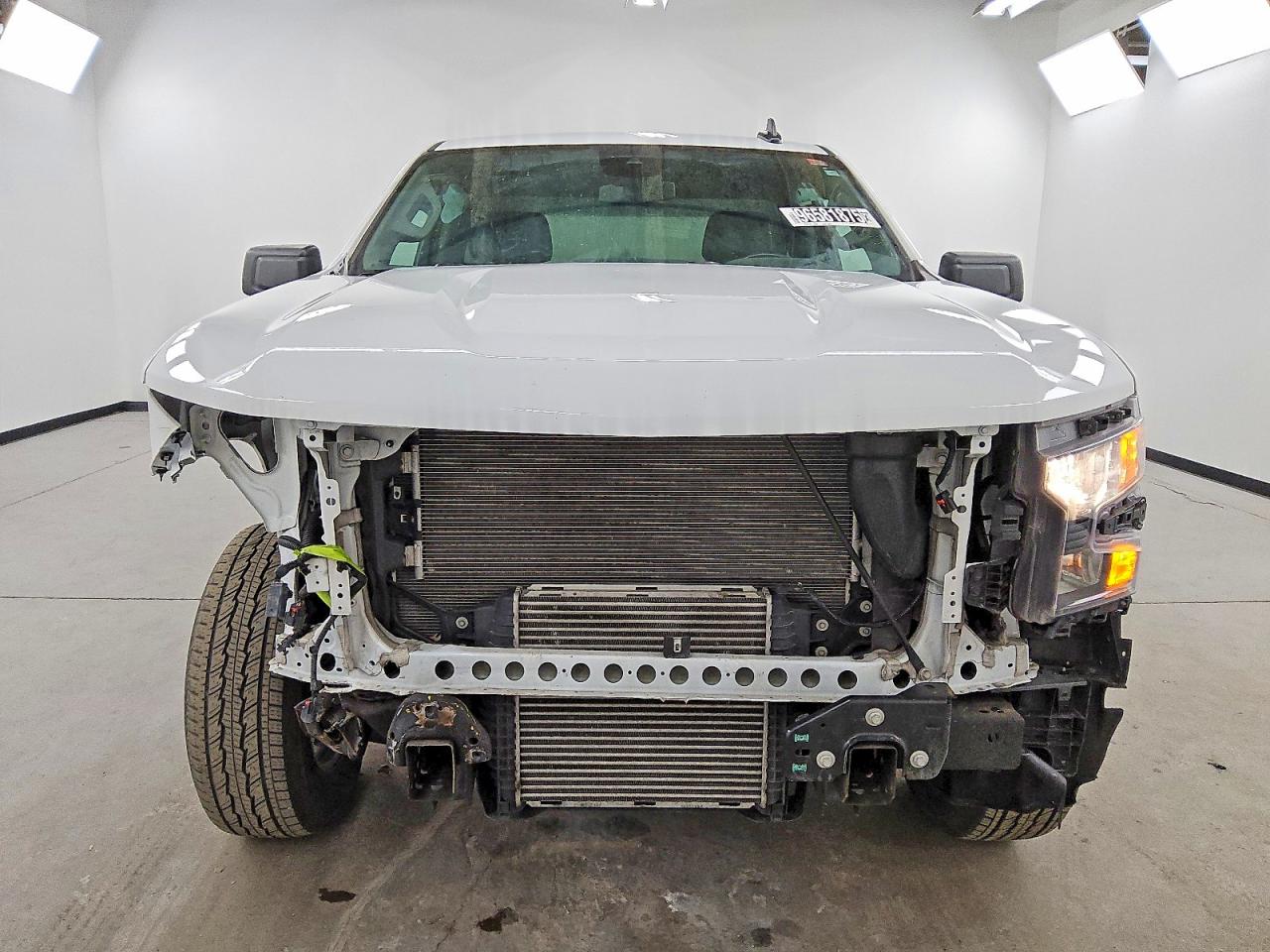 2023 CHEVROLET SILVERADO C1500 photo 5