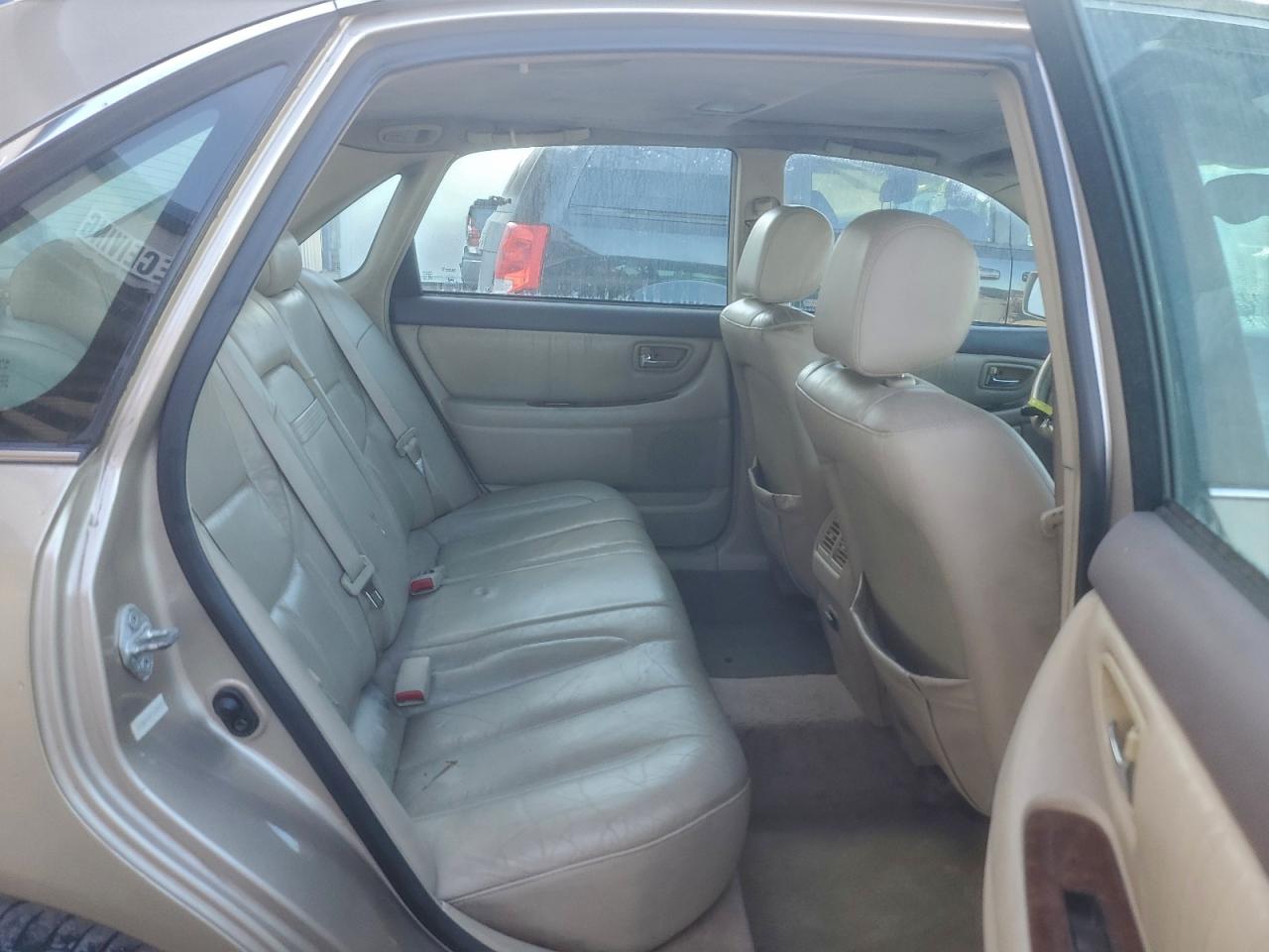 2001 TOYOTA AVALON XL photo 10