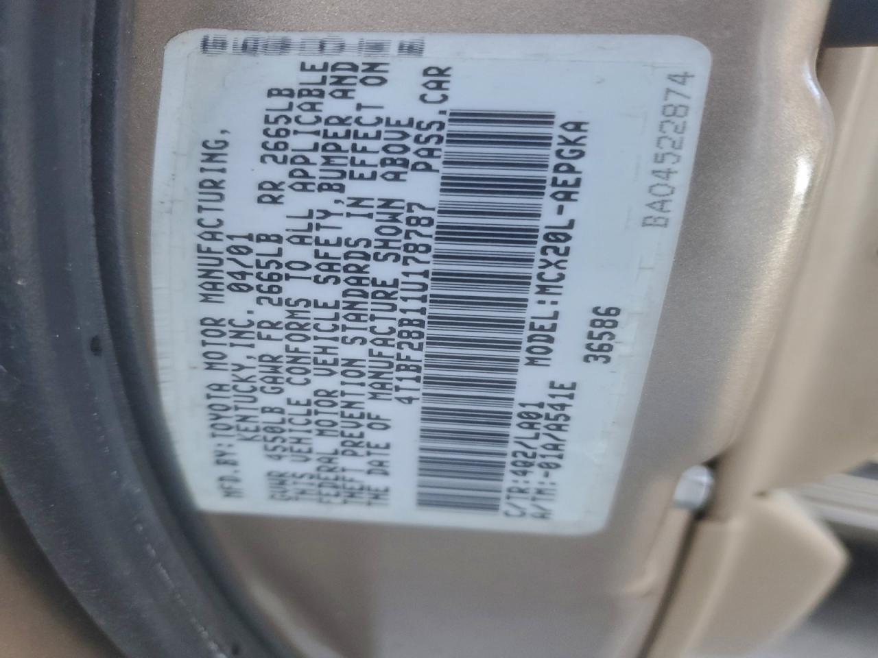 2001 TOYOTA AVALON XL photo 12