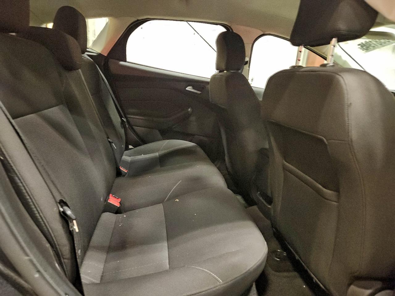 2018 FORD FOCUS SE photo 10