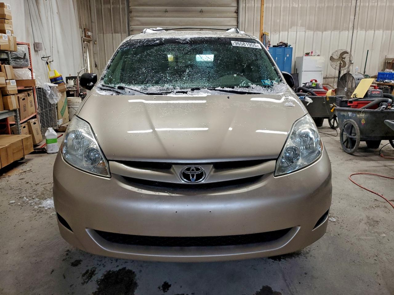 2006 TOYOTA SIENNA CE photo 5