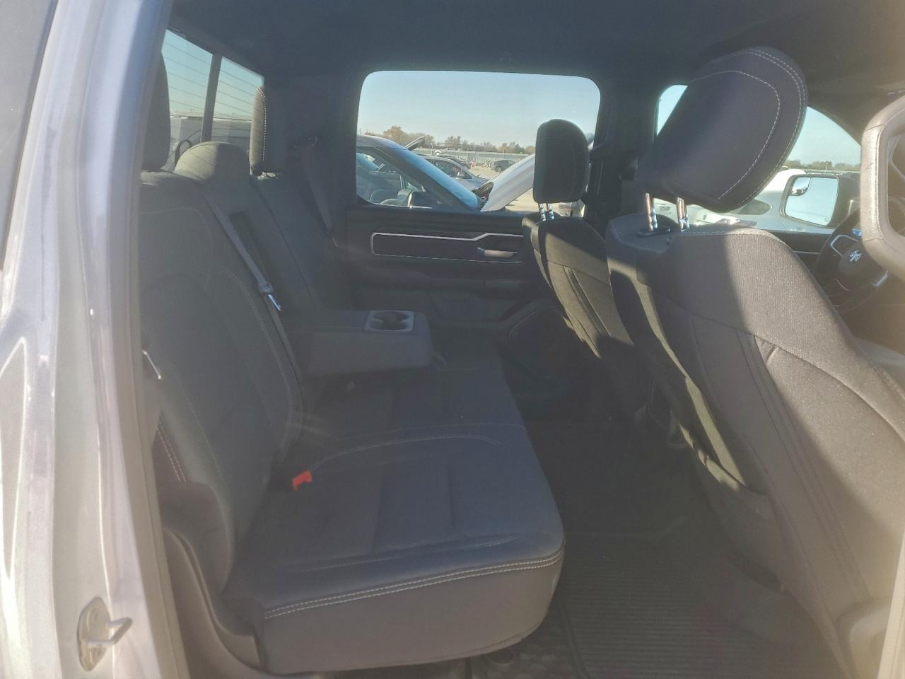 2023 RAM 1500 BIG HORN/LONE STAR photo 10