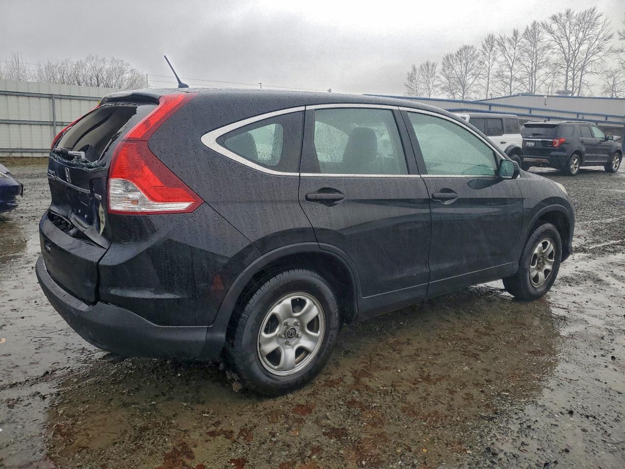 2013 HONDA CR-V LX photo 3