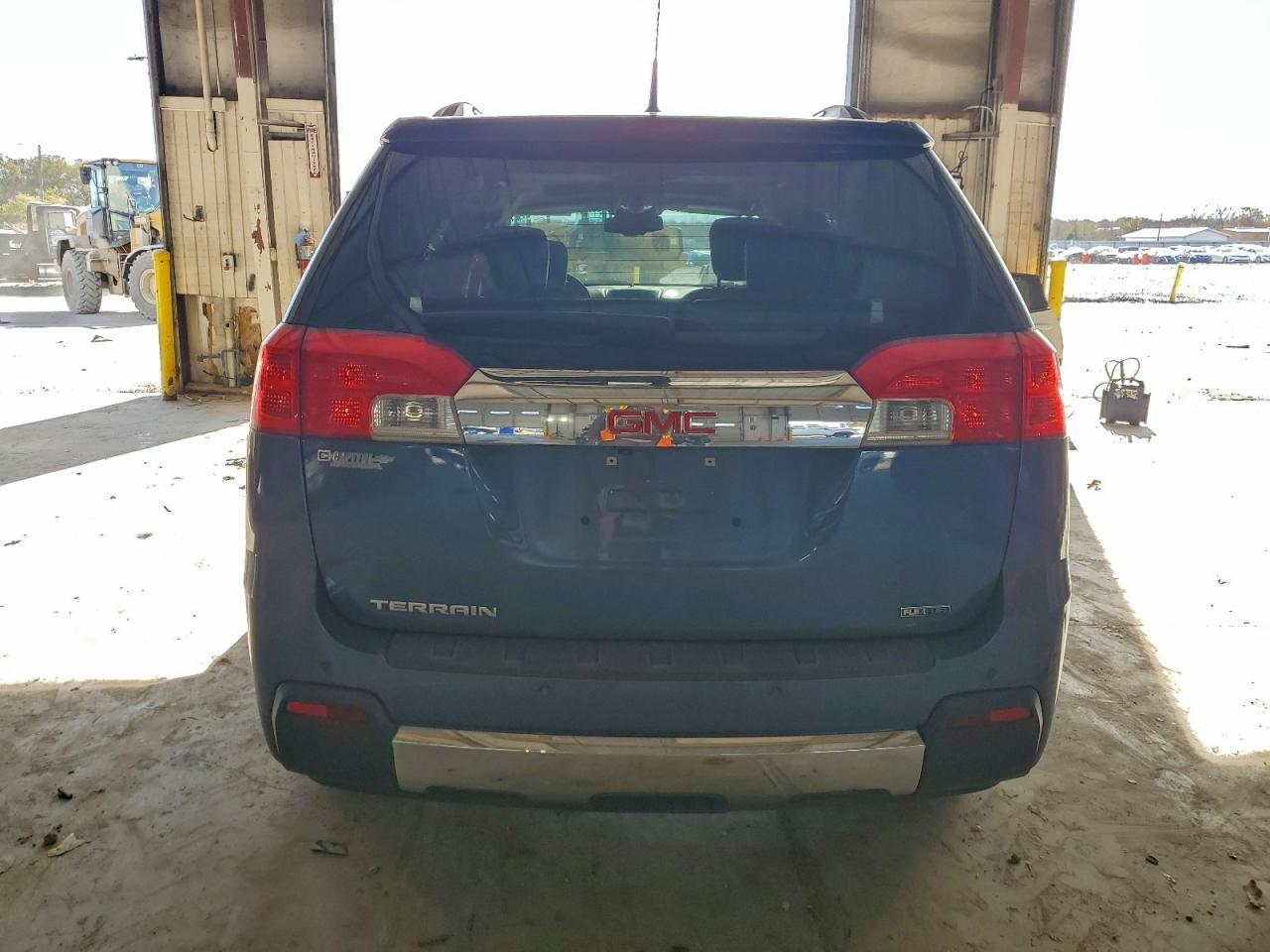 2012 GMC TERRAIN SLT photo 6