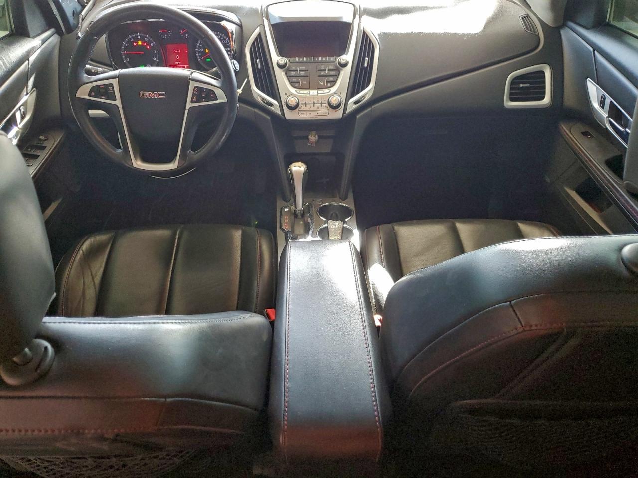 2012 GMC TERRAIN SLT photo 8