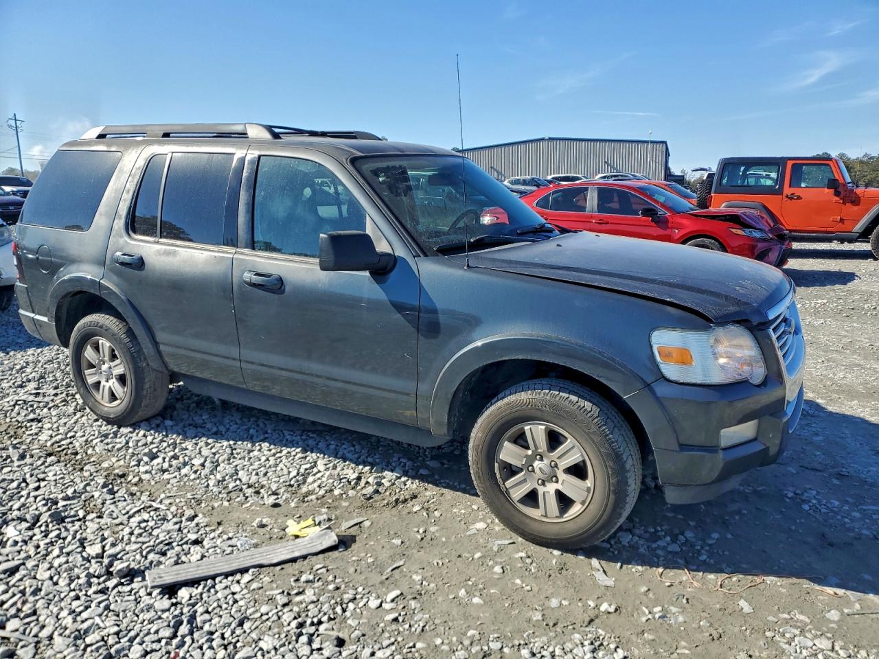 2010 FORD EXPLORER XLT photo 4