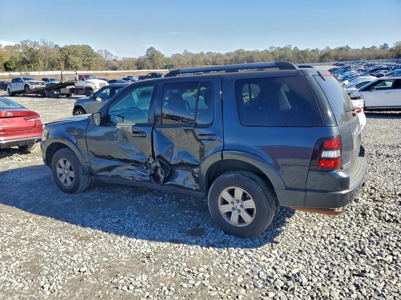 2010 FORD EXPLORER XLT photo 2