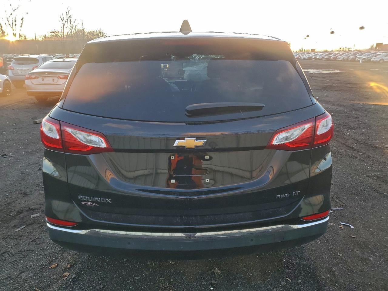 2018 CHEVROLET EQUINOX LT photo 6