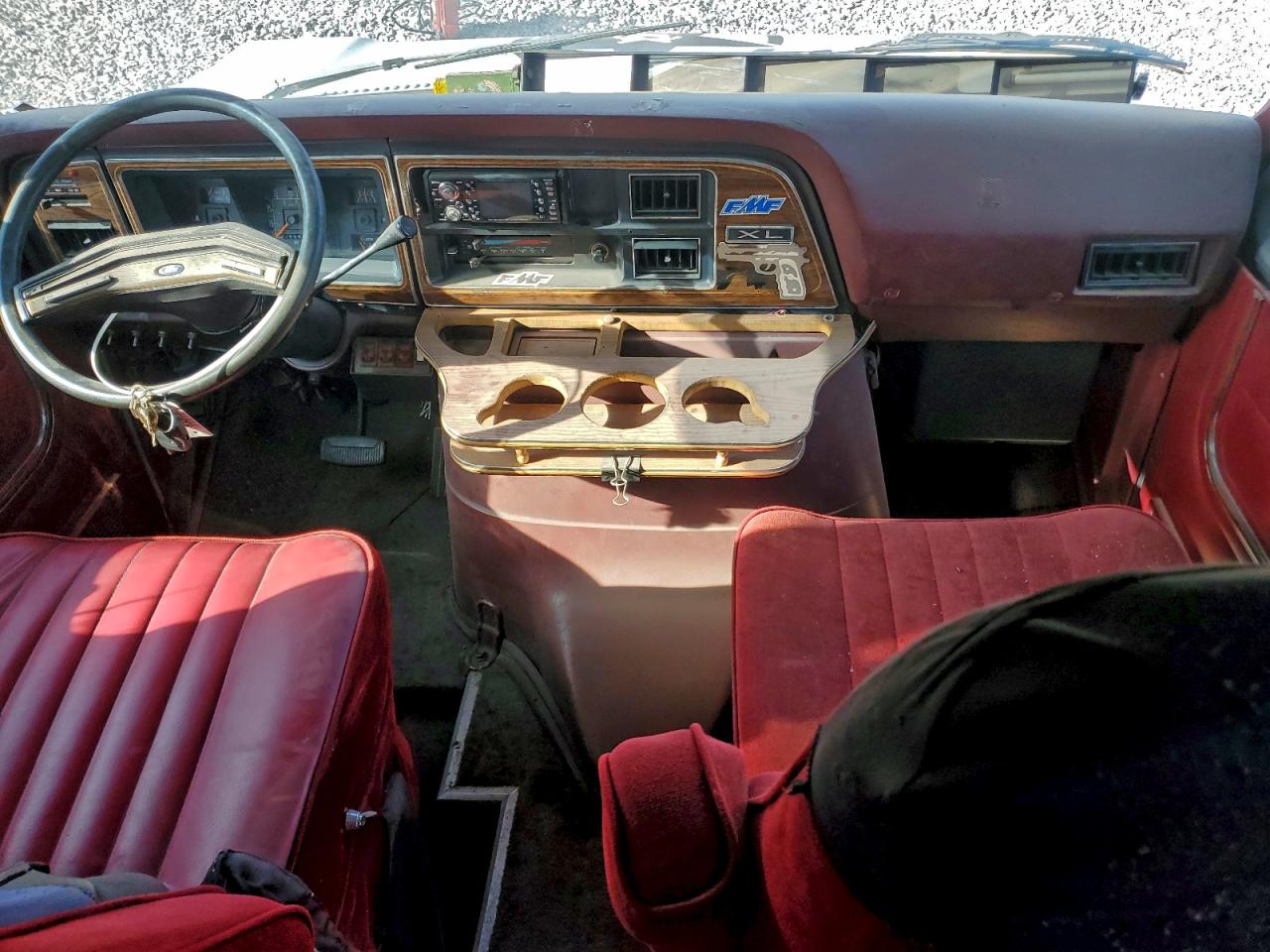 1989 FORD ECONOLINE E150 VAN photo 8