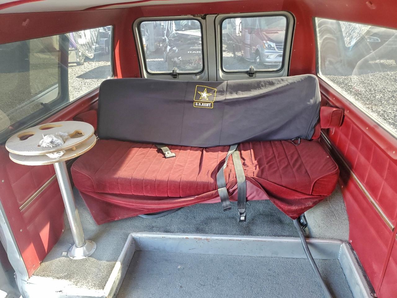 1989 FORD ECONOLINE E150 VAN photo 10