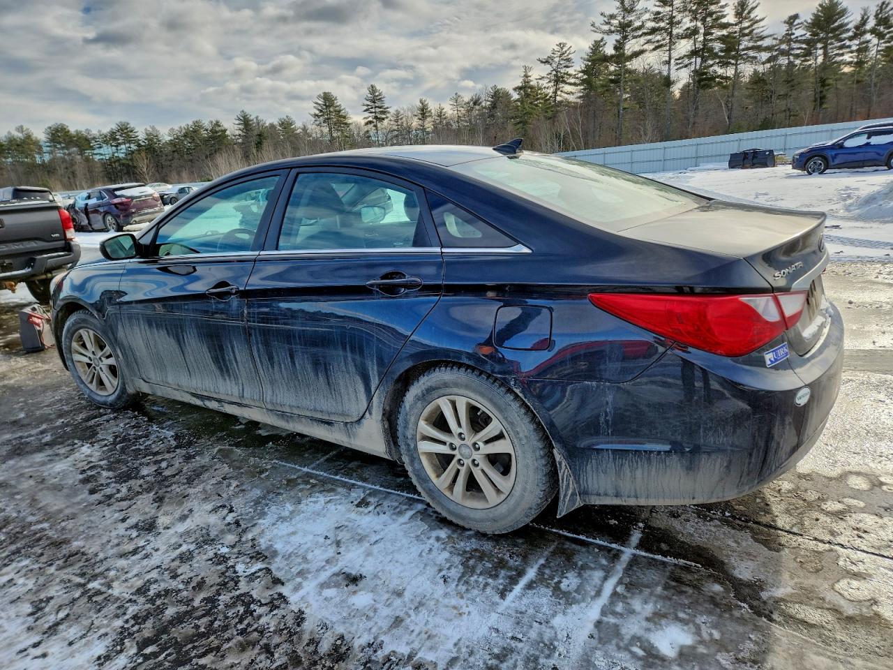 2013 HYUNDAI SONATA GLS photo 2