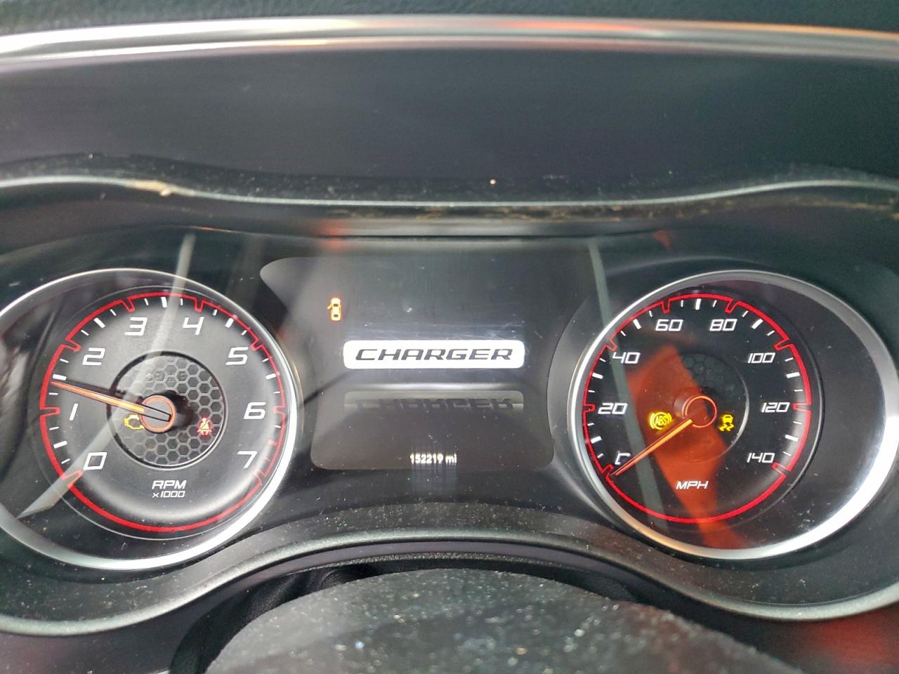 2015 DODGE CHARGER SE photo 9