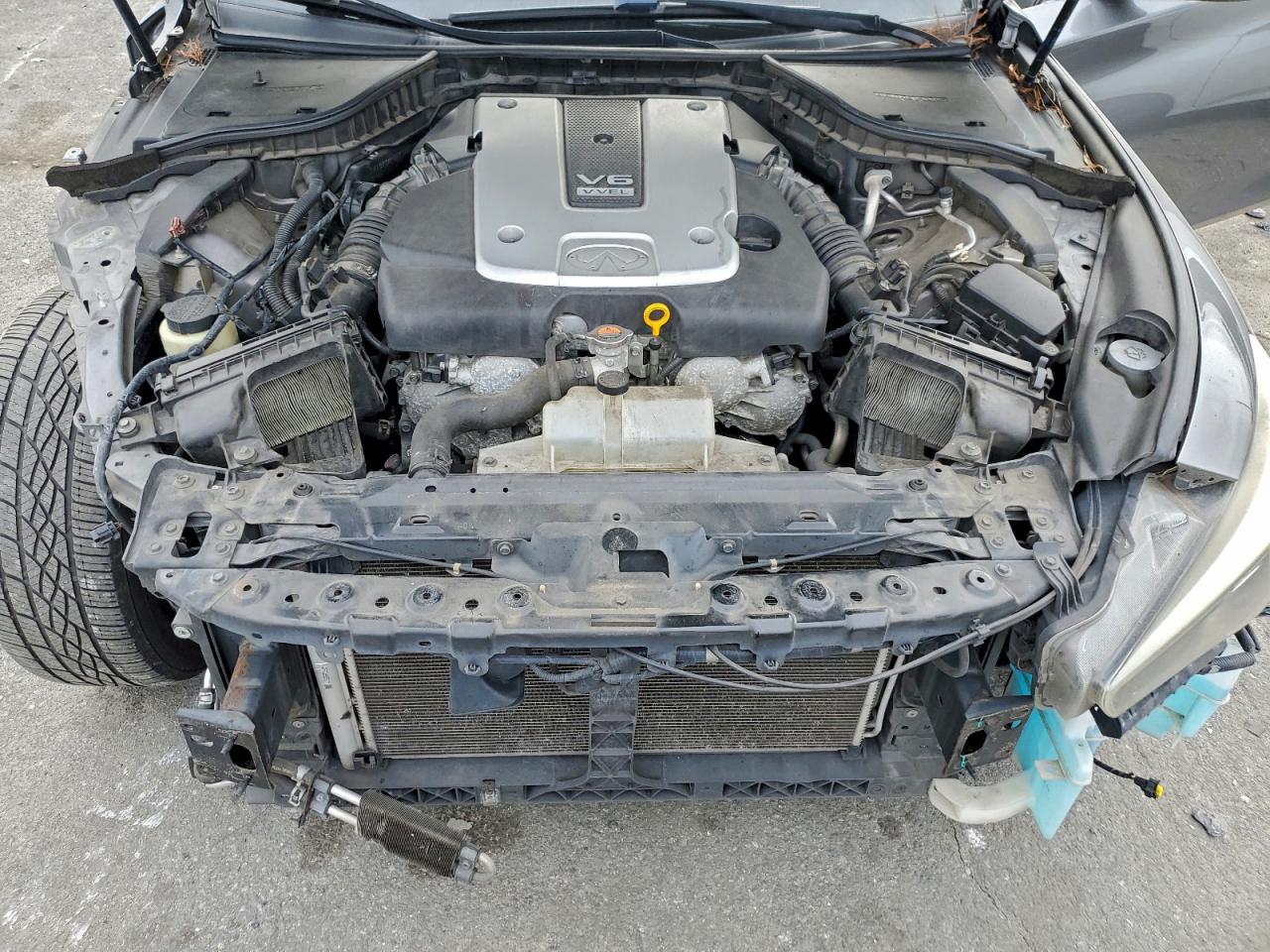 2015 INFINITI Q50 BASE photo 11