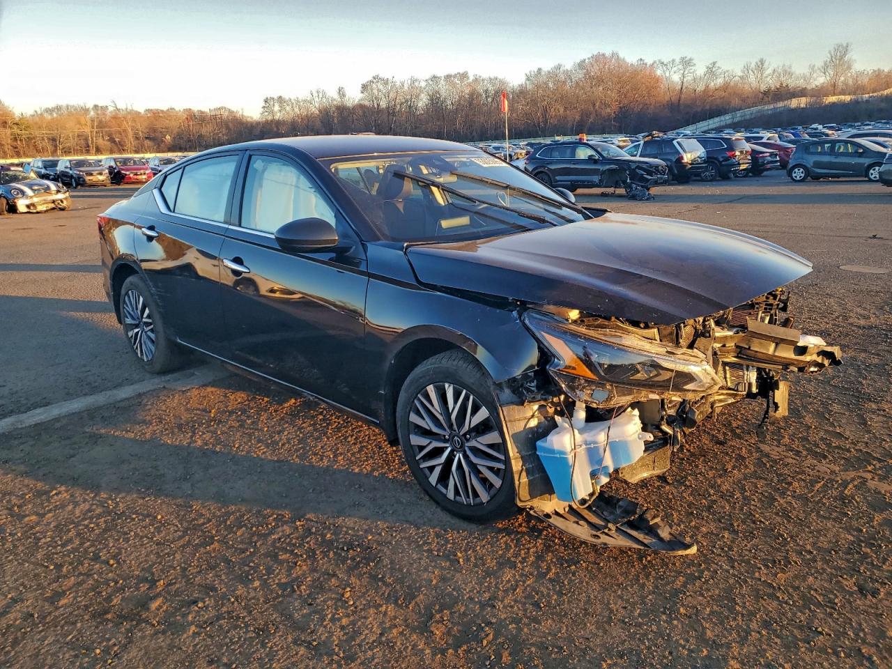 2024 NISSAN ALTIMA SV photo 4