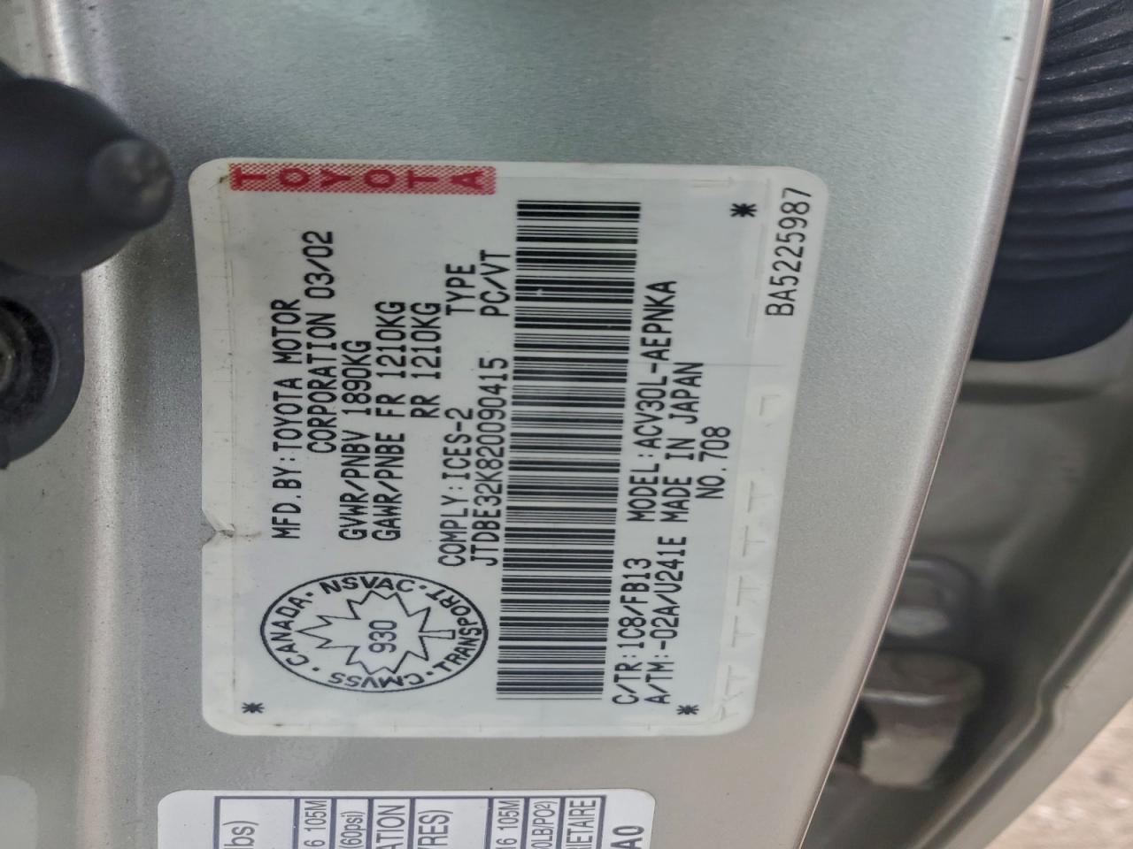 2002 TOYOTA CAMRY LE photo 12