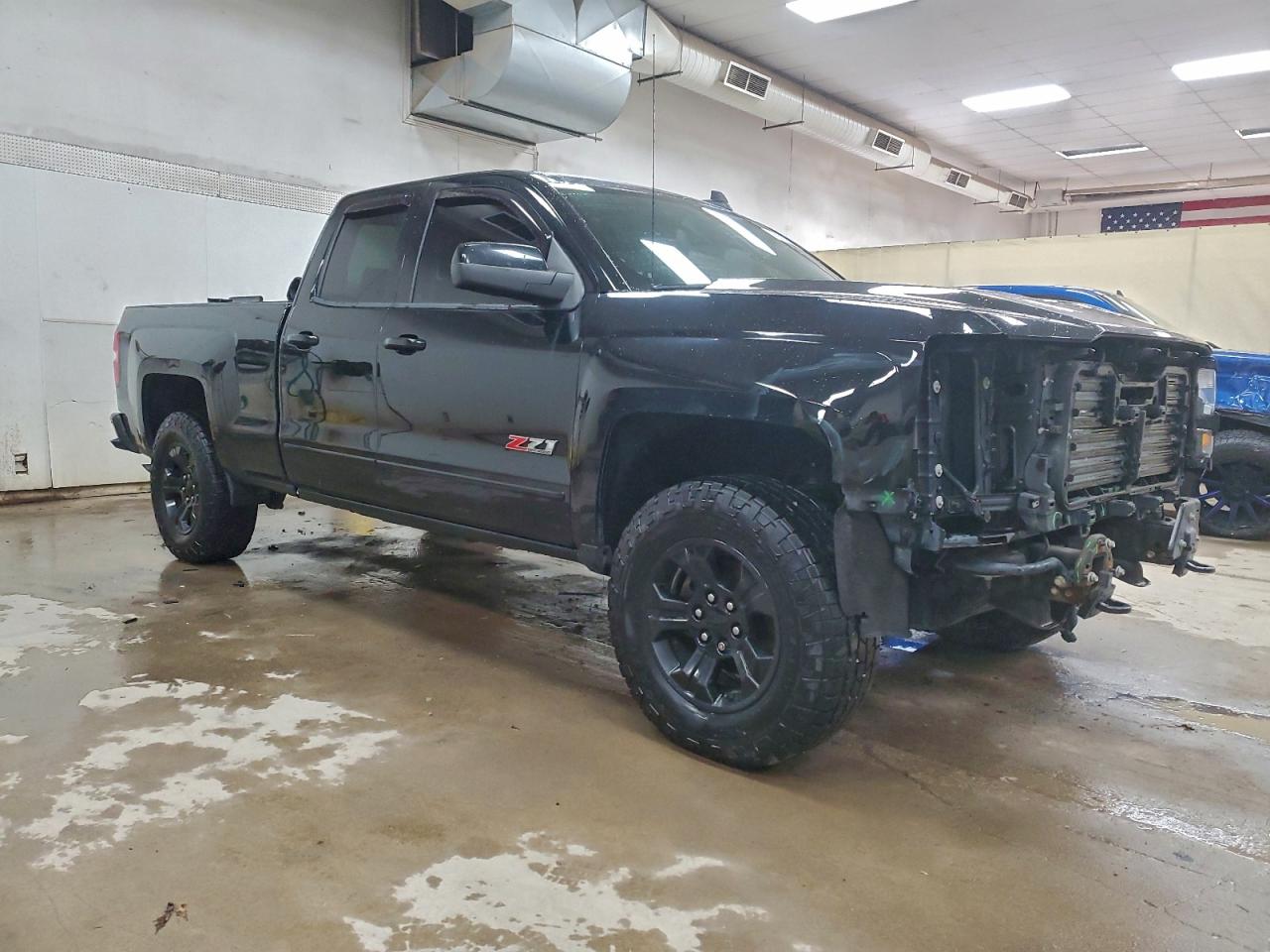 2018 CHEVROLET SILVERADO K1500 LT photo 4