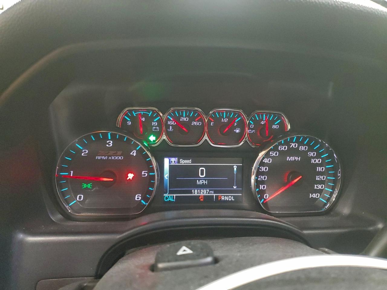 2018 CHEVROLET SILVERADO K1500 LT photo 9